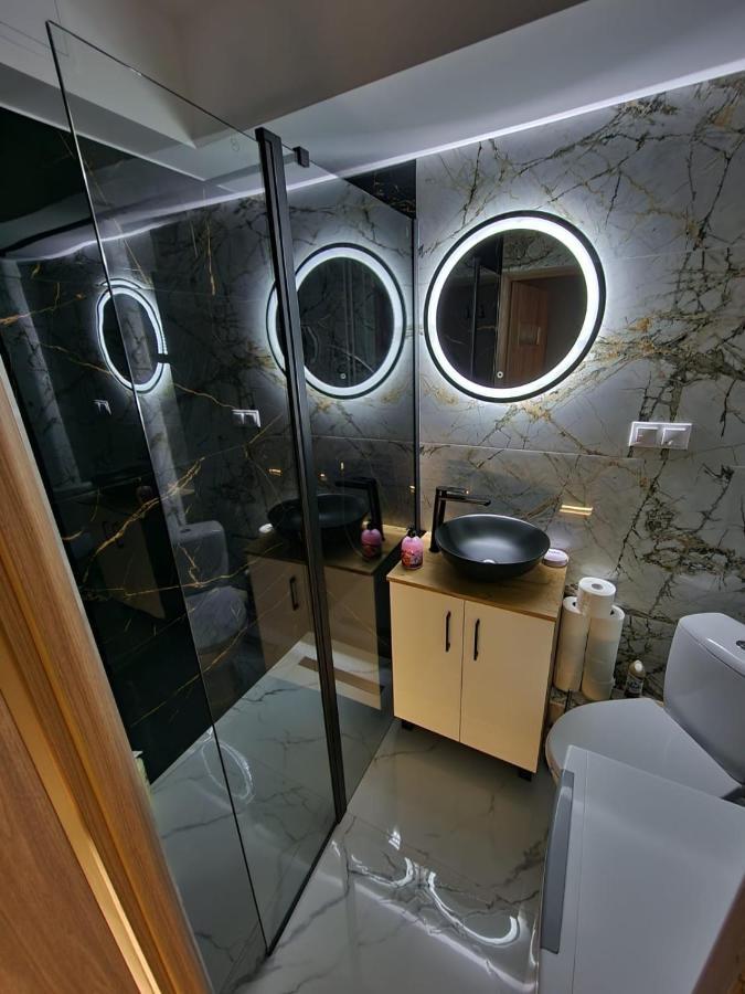 Apartament Luxury Aparments Klimatyzacja Z Prywatnym Parkingiem Radom Zewnętrze zdjęcie